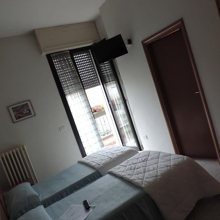 Hotel Cinzia Savignano sul Panaro 外观 照片