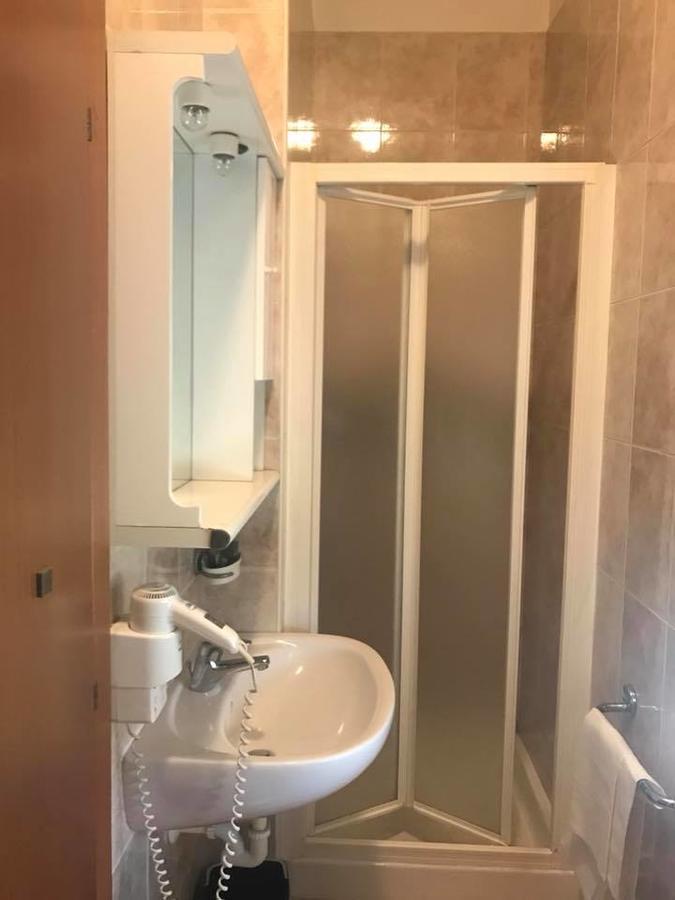 Hotel Cinzia Savignano sul Panaro 外观 照片